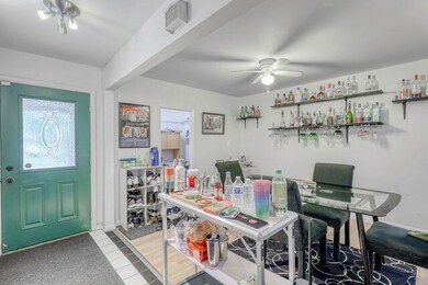 10033680723-4-web-or-mls-1781 Hamlet-4