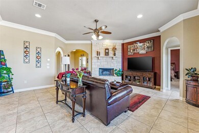 1709 Bent Tree Ct, Granbury, TX 76049 - photo 3