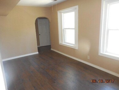 310 E 8th St, Weslaco, TX 78596 - photo 5