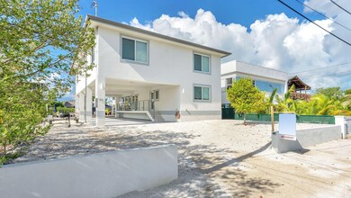 3-web-or-mls-841-spoonbill-ln
