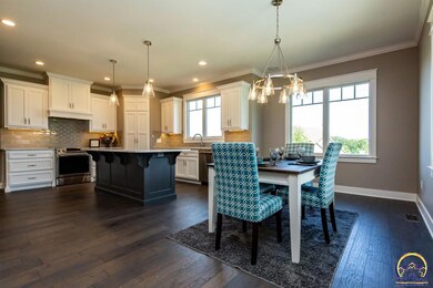 6317 SW 43rd Ct, Topeka, KS 66610 - photo 6