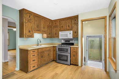 4501 Jefferson St NE, Columbia Heights, MN 55421 - photo 7