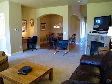 20025 Mcclellan Rd, Bend, OR 97702 - photo 3