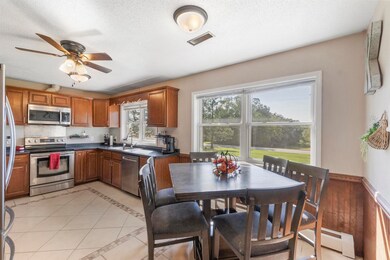 965 E Donald St, Waterloo, IA 50703 - photo 7