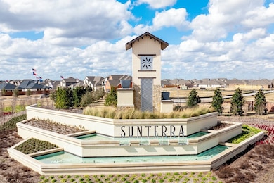 Welcome to Sunterra, a 1,039-acre, master-planned