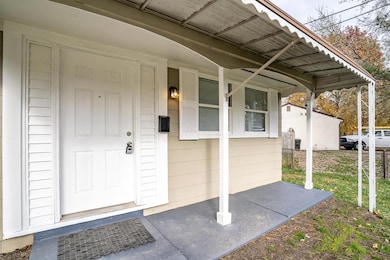 5522 Newport Ct, Columbus, OH 43232 - photo 3