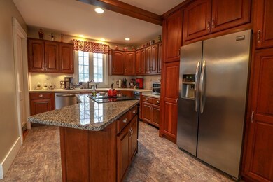 835 School St, Webster, MA 01570 - photo 7