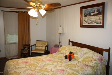 112 Woodlyn Dr, Hawley, PA 18428 - photo 5