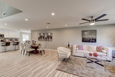 4417 E Grandview Rd-1