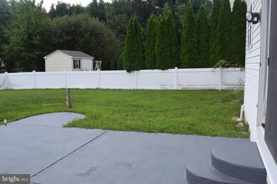 37 Bancroft Rd, New Castle, DE 19720 - photo 2