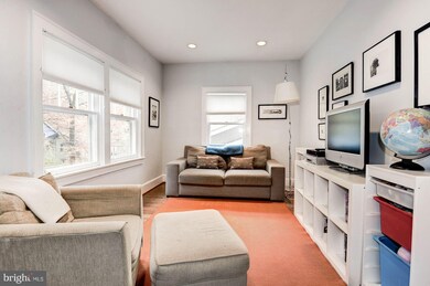 4 Valley View Ave, Takoma Park, MD 20912 - photo 3