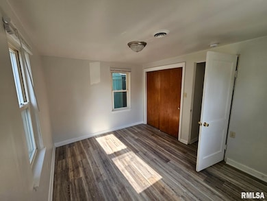 1223 N Front St, Chillicothe, IL 61523 - photo 5