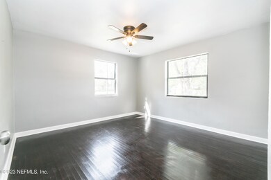 2123 East Rd, Jacksonville, FL 32216 - photo 7