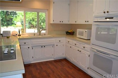 Bright & Beautiful Kitchen with Views of the Swimm