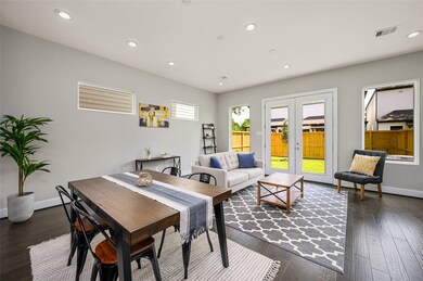 4034 Porter St, Houston, TX 77021 - photo 6