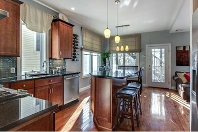 589 E 2nd St, Boston, MA 02127 - photo 4