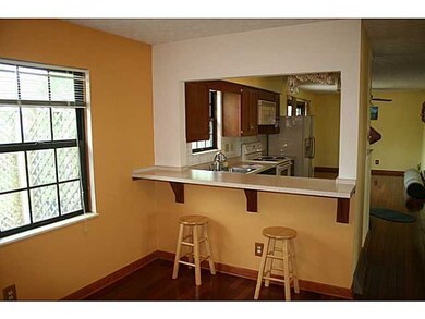 7852 Stanburn Rd, Columbus, OH 43235 - photo 2