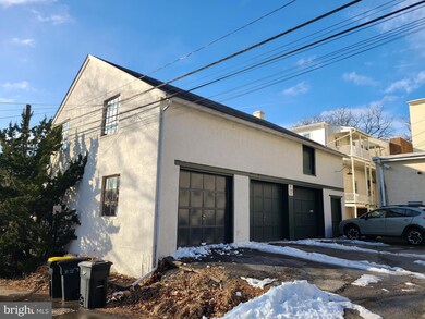 132 W State St, Kennett Square, PA 19348 - photo 4