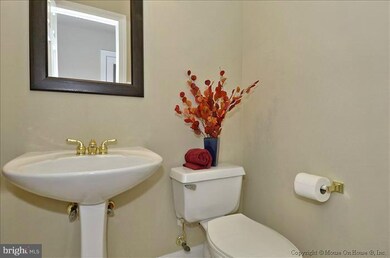 23608 Founders Place, Damascus, MD 20872 - photo 3