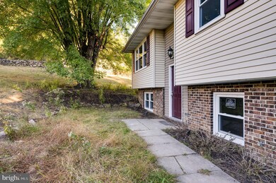 29 Wolters Ln, Reading, PA 19606 - photo 5