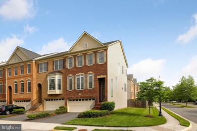 25862 Commons Square, Chantilly, VA 20152 - photo 3