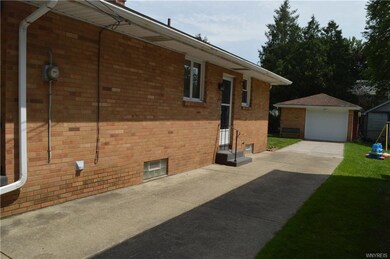 415 Stanley St, North Tonawanda, NY 14120 - photo 6