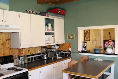 821 N Arnim Ave, Deer Park, WA 99006 - photo 6