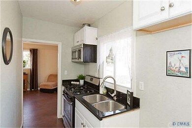 413 Kitchen