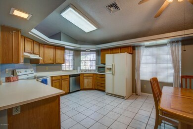 06 7908 W Whethersfield, Peoria