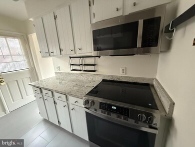 4654 36th St S unit B, Arlington, VA 22206 - photo 5