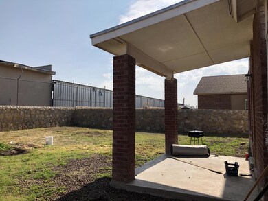 14319 Desierto Bonito St, Horizon City, TX 79928 - photo 5