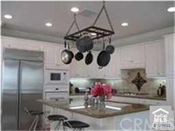 Gourmet kitchen offers center island