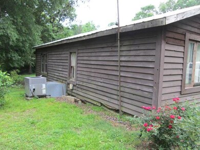 592 Gordy Cir, Tunnel Hill, GA 30755 - photo 3