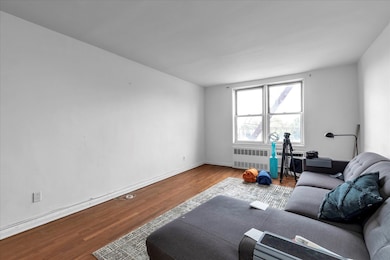 39-76 57th St unit 6G, Woodside, NY 11377 - photo 5