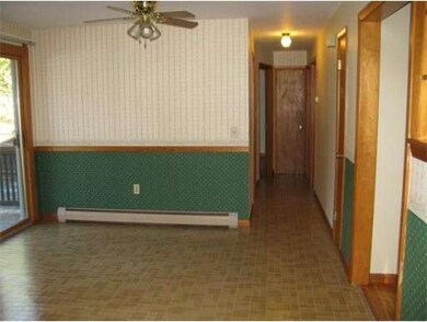 2620 Providence Rd, Northbridge, MA 01534 - photo 6