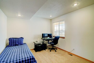 1015 N Fox Ridge Rd unit 814 E Justin Ave, Medical Lake, WA 99022 - photo 6