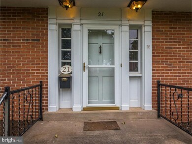 21 Elm Dr, Lansdale, PA 19446 - photo 2