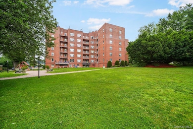 Hastings Terraces unit 1A, Hastings On Hudson, NY 10706 - photo 5