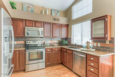Kitchen (2)-SMALL