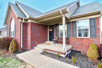 360 Gentry Crossings Blvd, Mount Washington, KY 40047 - photo 3