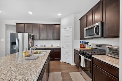 186 Lucky Manor Ln, La Porte, TX 77571 - photo 7