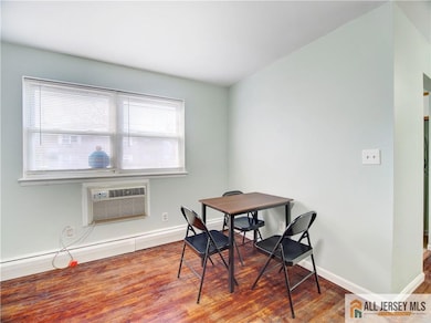 289 Main St unit 2N, Spotswood, NJ 08884 - photo 5