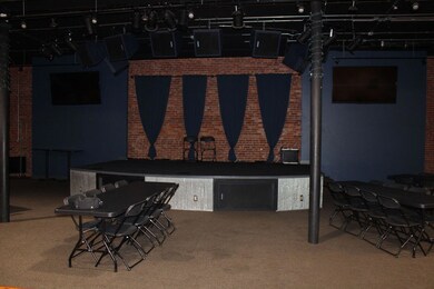 422 Main St, La Crosse, WI 54601 - photo 6