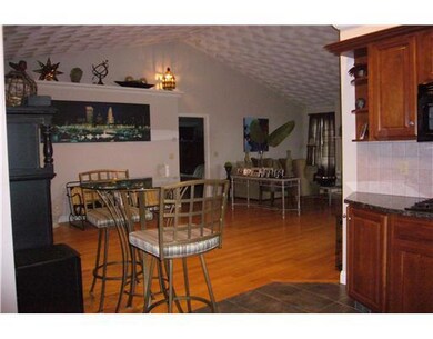 34 Sweet Pea Dr, Cranston, RI 02921 - photo 5