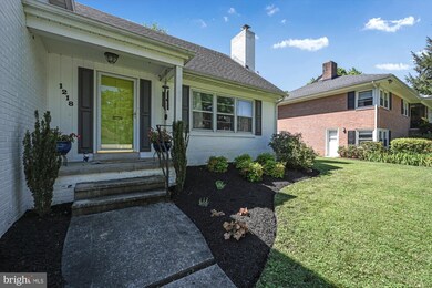 1218 Girard Ave, Reading, PA 19610 - photo 2