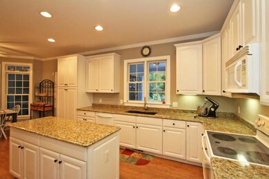 748 Darrell Creek Trail, Mount Pleasant, SC 29466 - photo 6