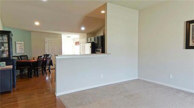 1325 SW Stanfield Rd, Lees Summit, MO 64083 - photo 3