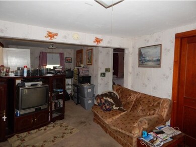 374 Keene Rd, Winchester, NH 03470 - photo 4