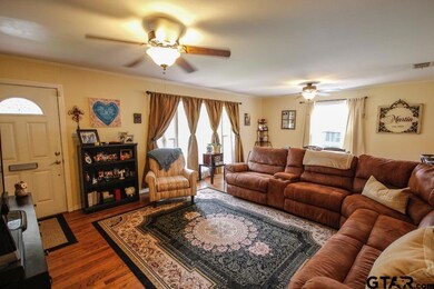 422 422 E 6th St, Tyler, TX 75701 - photo 4