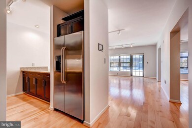 Silo Point, Baltimore, MD 21230 - photo 2